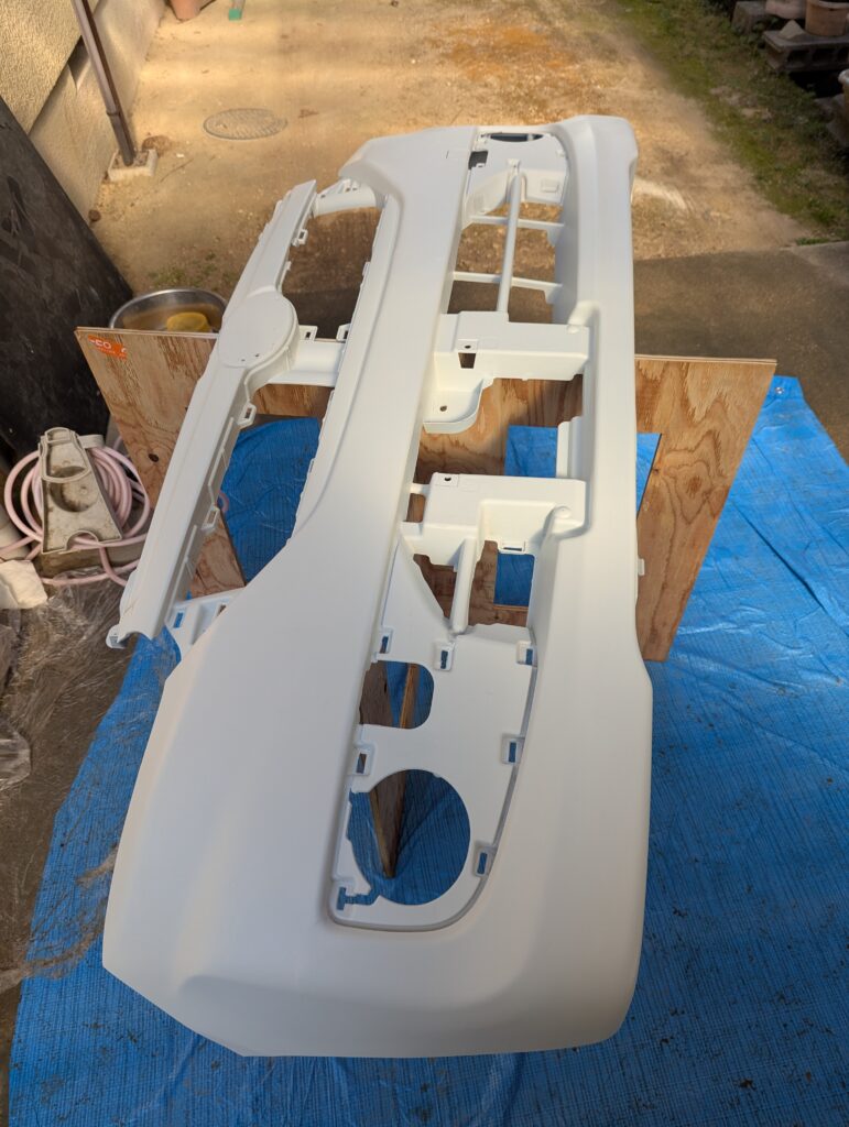 プラサフ塗装後の全体写真