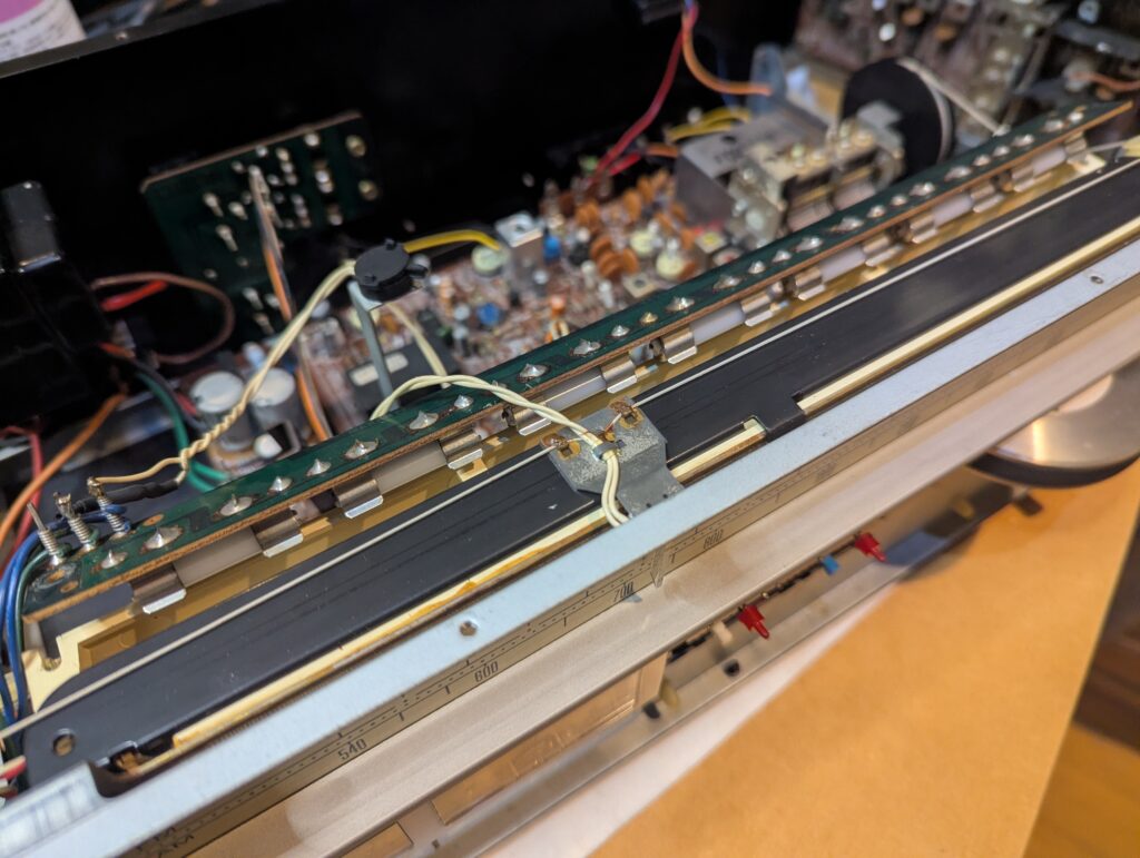 ヒューズランプ設置部分の写真２